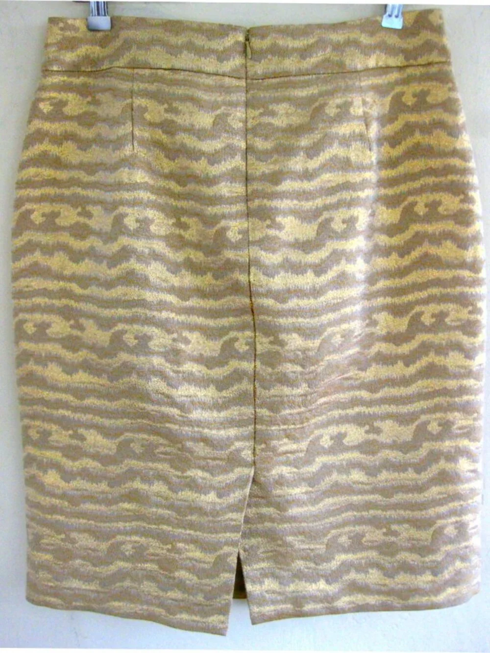 J Crew Pencil skirt 8 Gold Silver Metallic Straight Glittery Lined Pattern Party